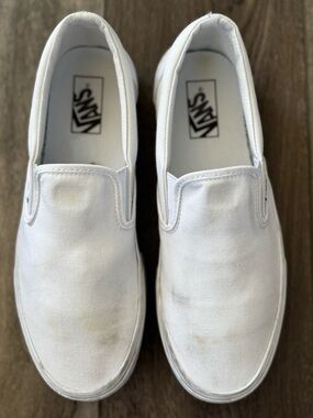 Vans Classic Slip-On Shoes True White Men’s Size 10 FAIR